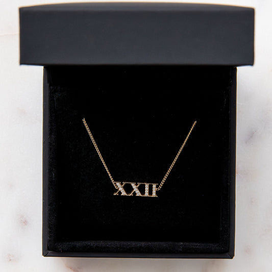 14KT Gold Diamond Roman Numerals Bracelet